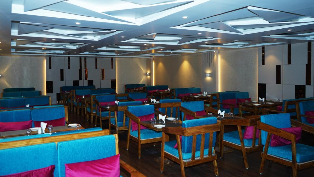 The Landmark Hotel Muzaffarpur Exterior photo