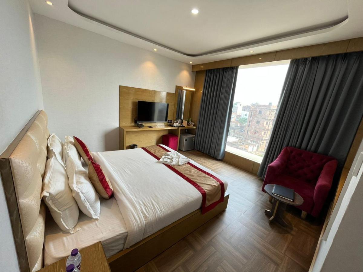 The Landmark Hotel Muzaffarpur Exterior photo